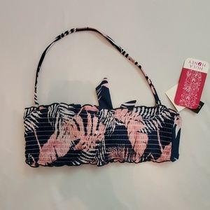 Hula Honey Swimwear Bikini Top, Small NWT